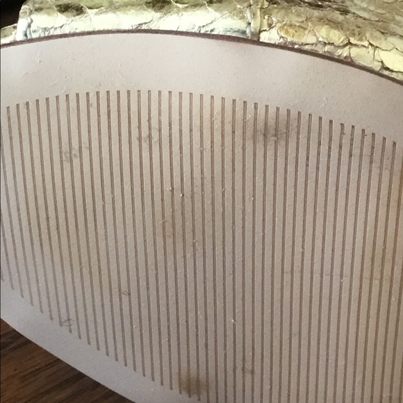 Michael Kors gold reptile shoe Size 6 buckle - Picture 6 of 6